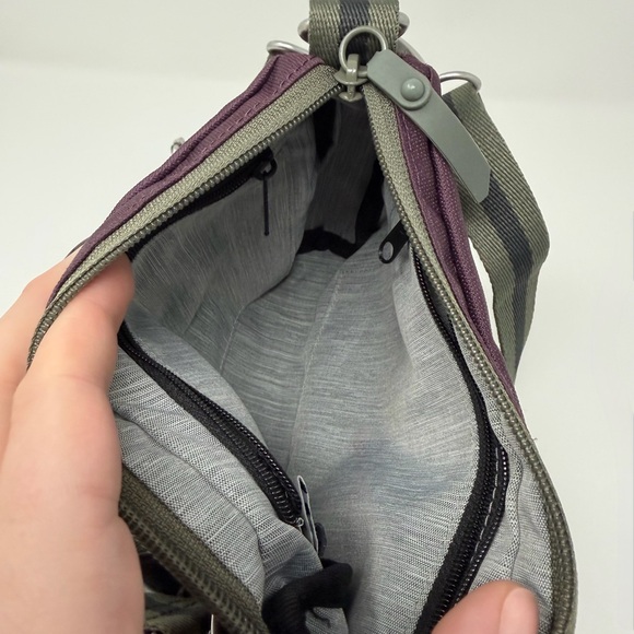 Sherpani Greenish Gray Purple Colorblock Crossbody Bag Logo Zipper Bag Charm - Picture 5 of 12